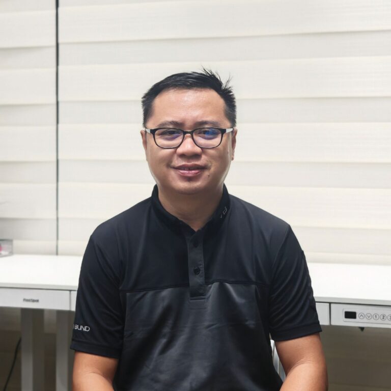 Ah Fui, window blinds installer at VB Blind Singapore
